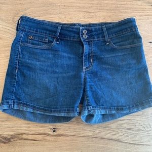 Levi’s Denizen Cuffed Shorts Blue Denim Jean‎ Women’s M Preloved